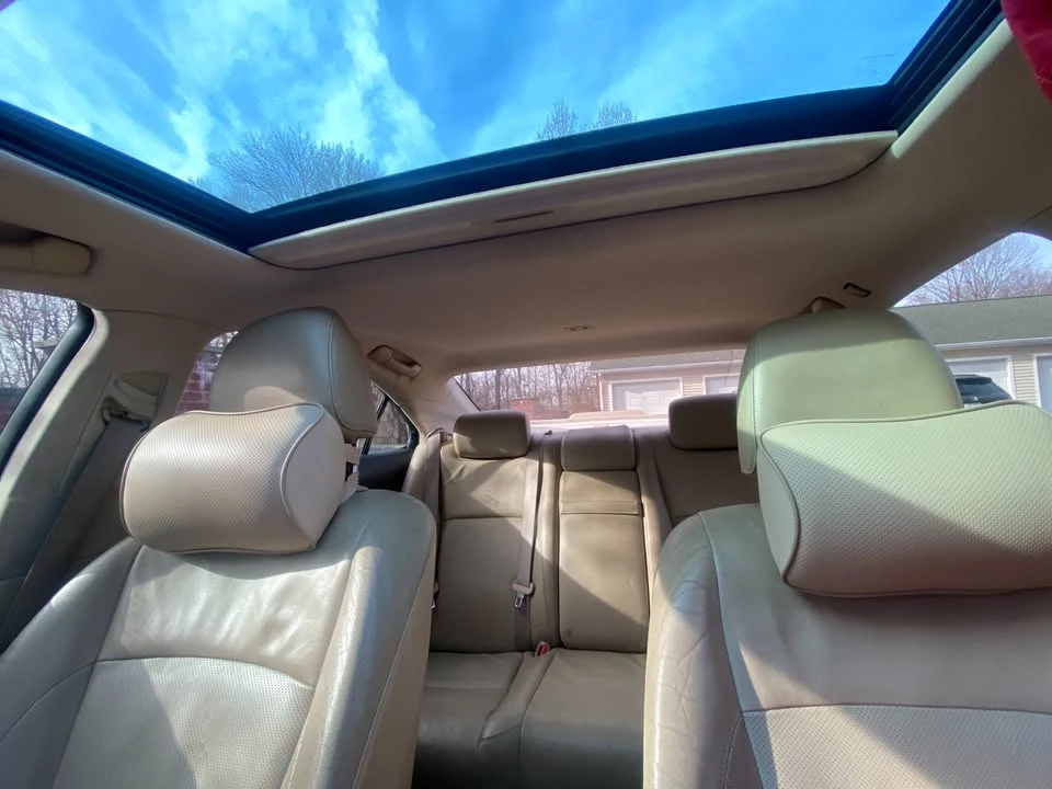 2007 Lexus ES 5th Gen - Image 5 of 10