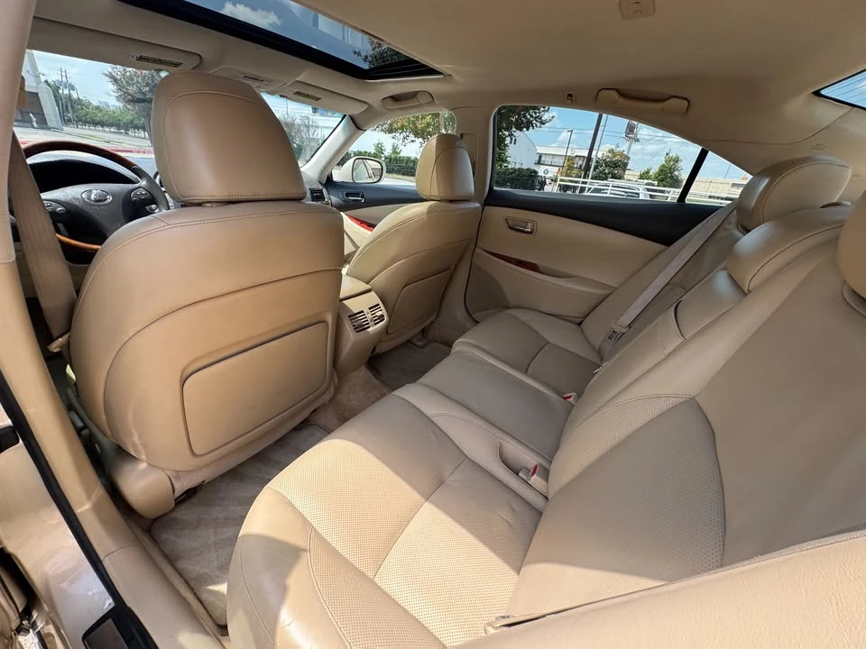 2007 Lexus ES 5th Gen - Image 14 of 17