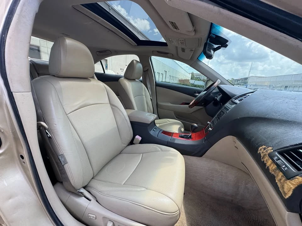 2007 Lexus ES 5th Gen - Image 11 of 17