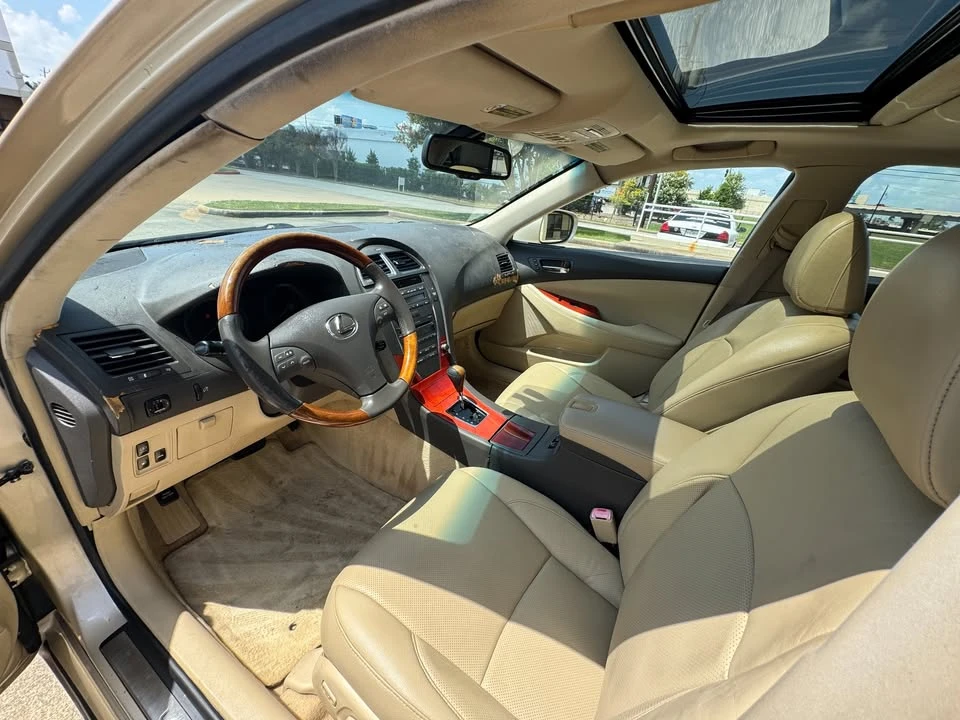 2007 Lexus ES 5th Gen - Image 10 of 17