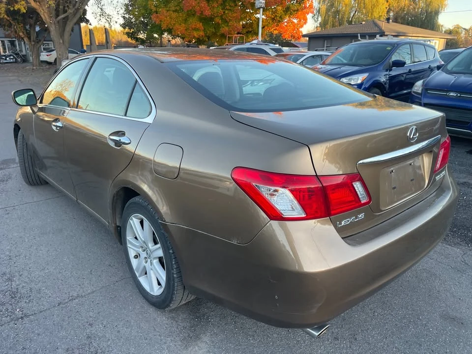 2007 Lexus ES 5th Gen - Image 4 of 17