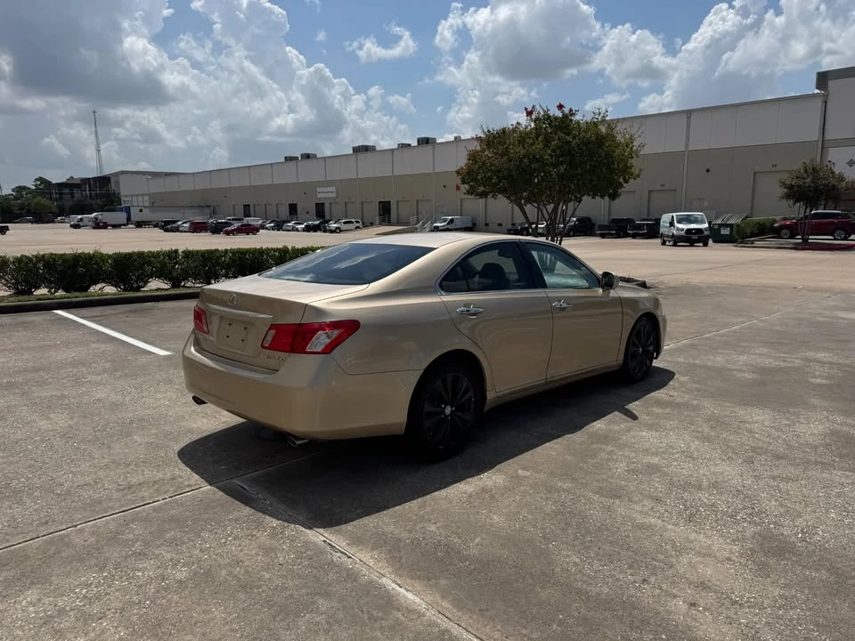 2007 Lexus ES 5th Gen - Image 4 of 19