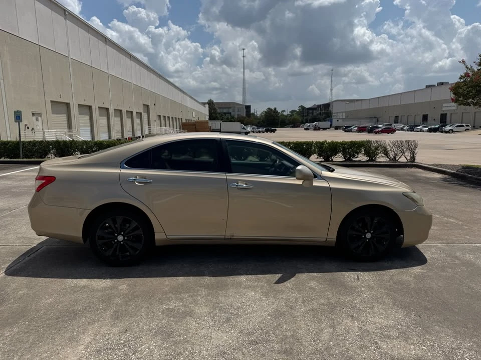 2007 Lexus ES 5th Gen - Image 8 of 19