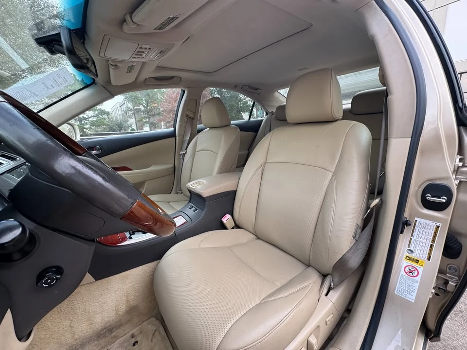 2007 Lexus ES 5th Gen - Image 9 of 19