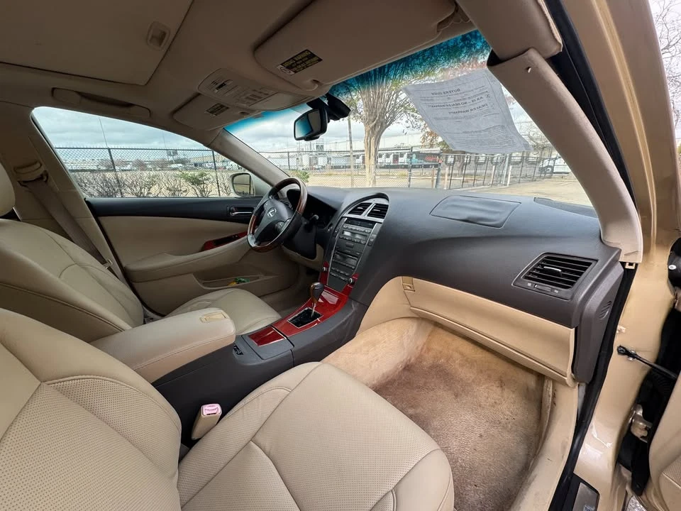 2007 Lexus ES 5th Gen - Image 12 of 19