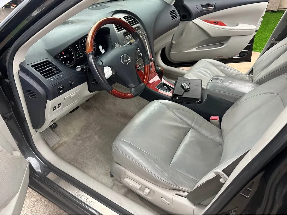 2007 Lexus ES 5th Gen - Image 10 of 20