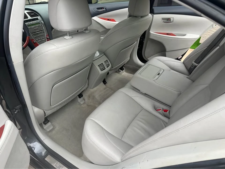 2007 Lexus ES 5th Gen - Image 12 of 20
