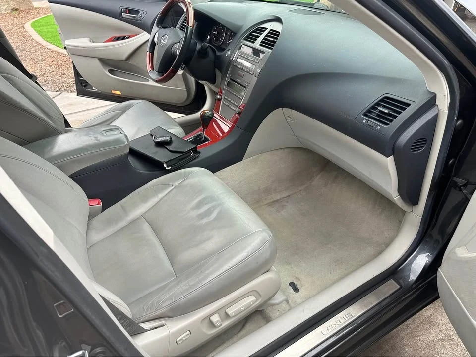 2007 Lexus ES 5th Gen - Image 11 of 20