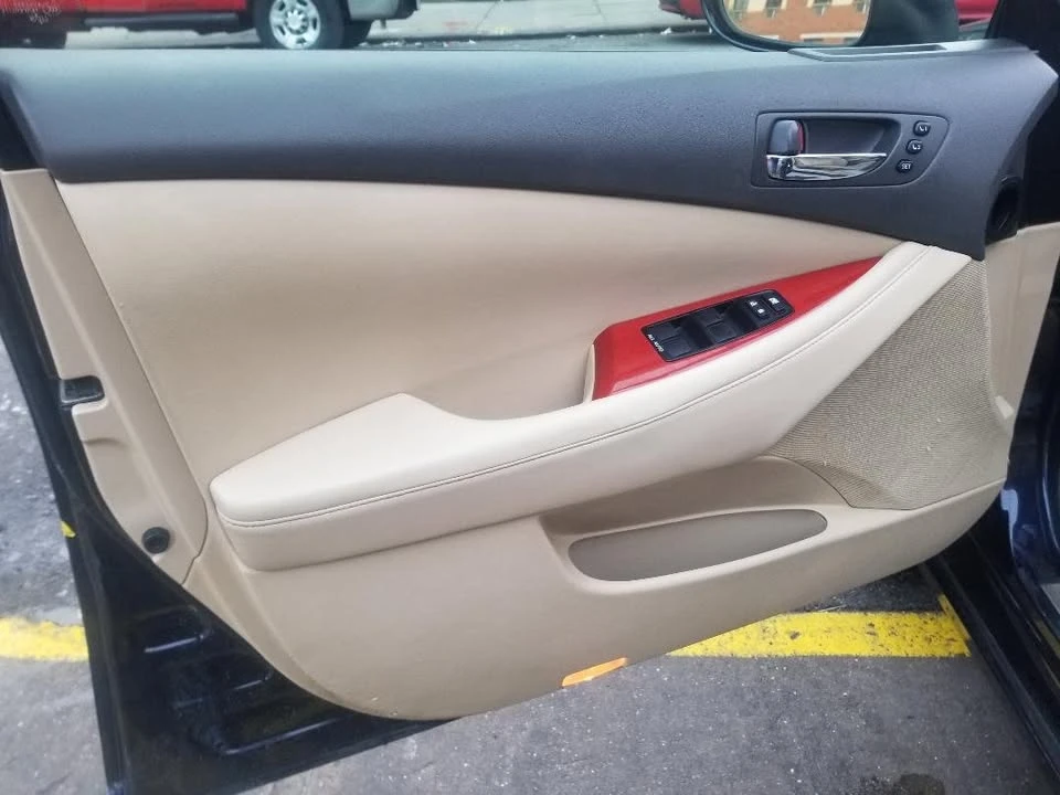 2007 Lexus ES 5th Gen - Image 8 of 12
