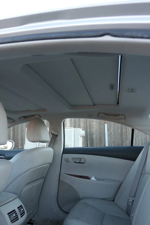 2007 Lexus ES 5th Gen - Image 11 of 16