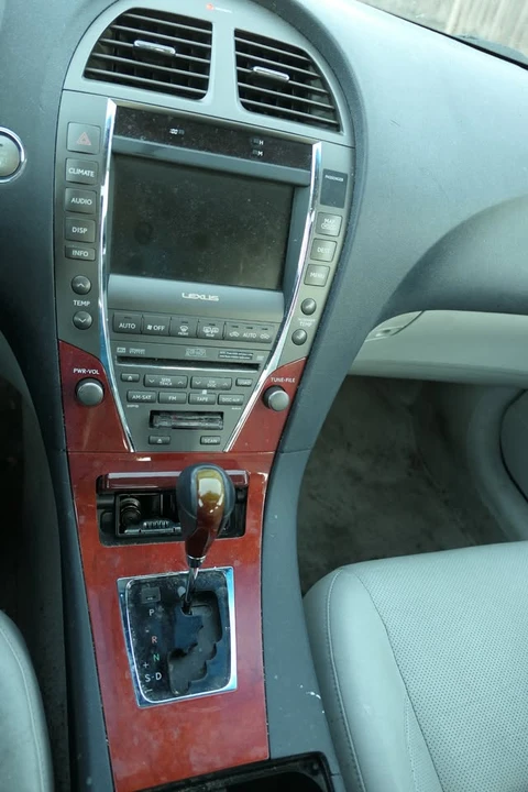 2007 Lexus ES 5th Gen - Image 6 of 16