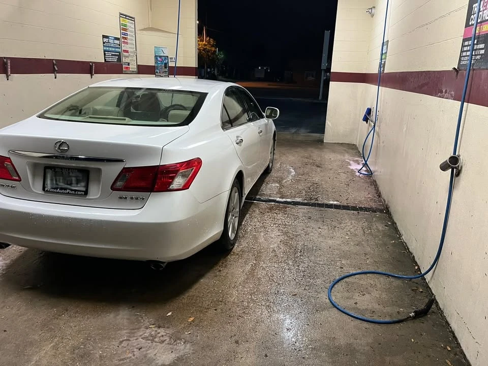 2007 Lexus ES 5th Gen - Image 10 of 16