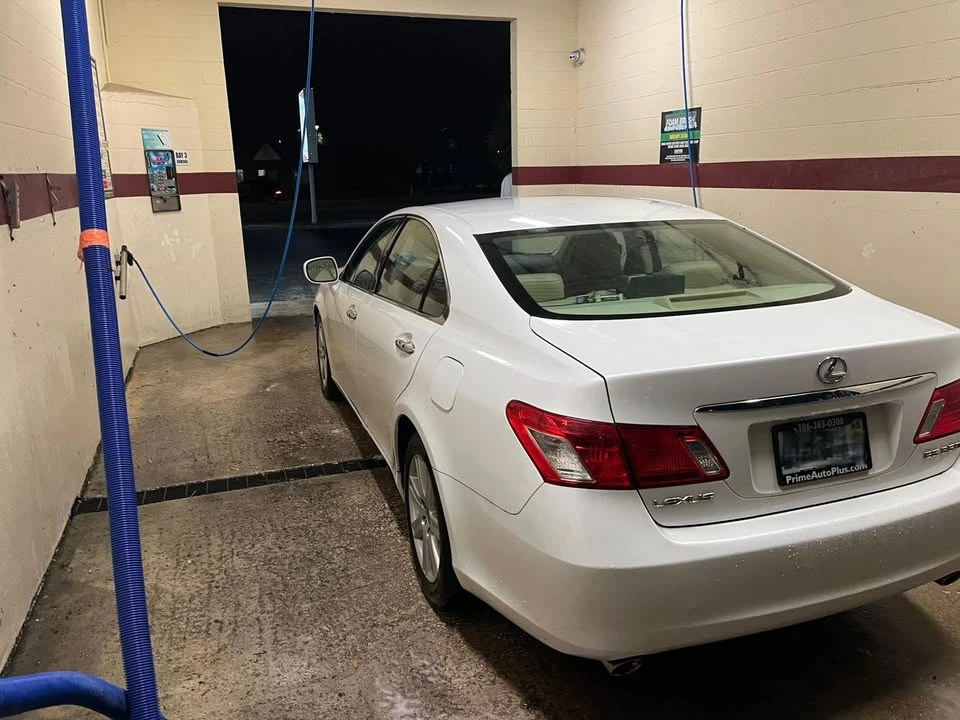 2007 Lexus ES 5th Gen - Image 9 of 16