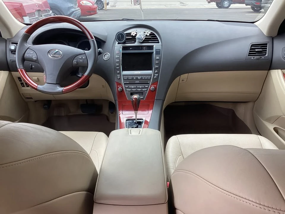 2007 Lexus ES 5th Gen - Image 5 of 11