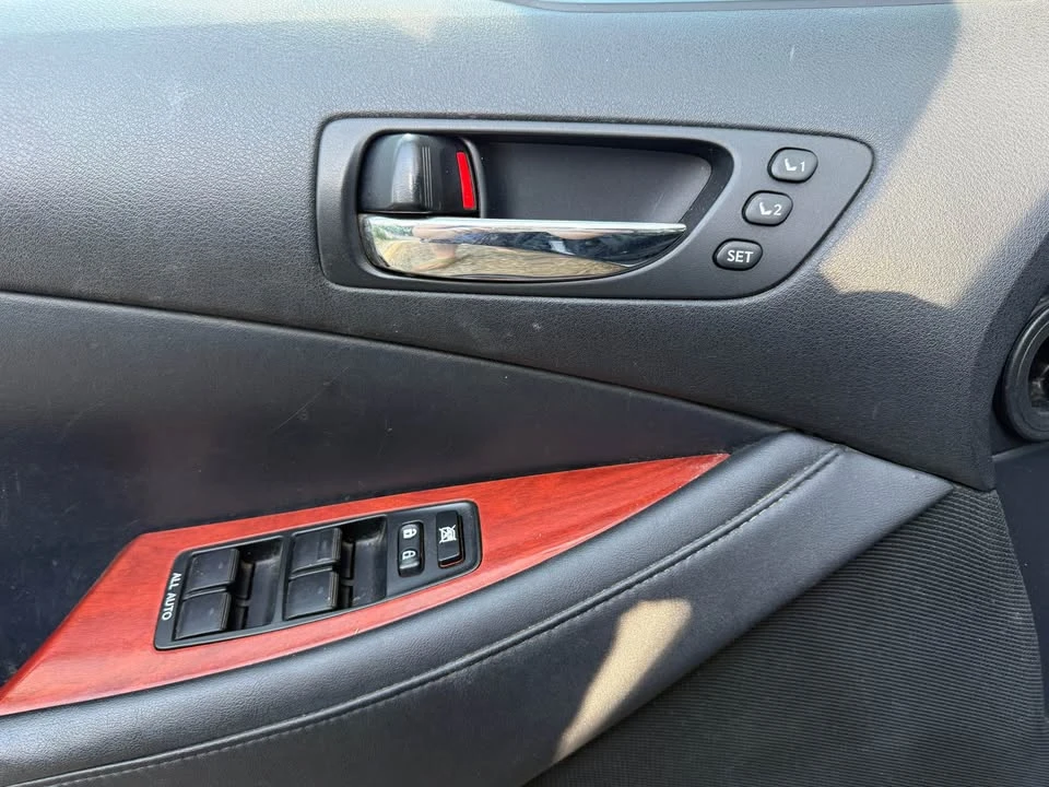 2007 Lexus ES 5th Gen - Image 10 of 16