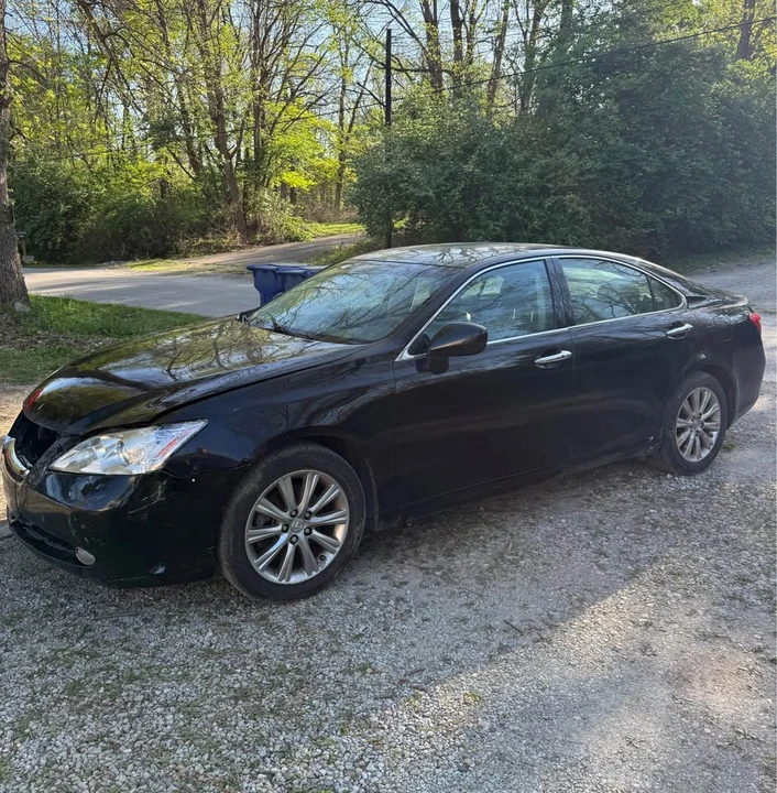 2007 Lexus ES 5th Gen - Image 2 of 16