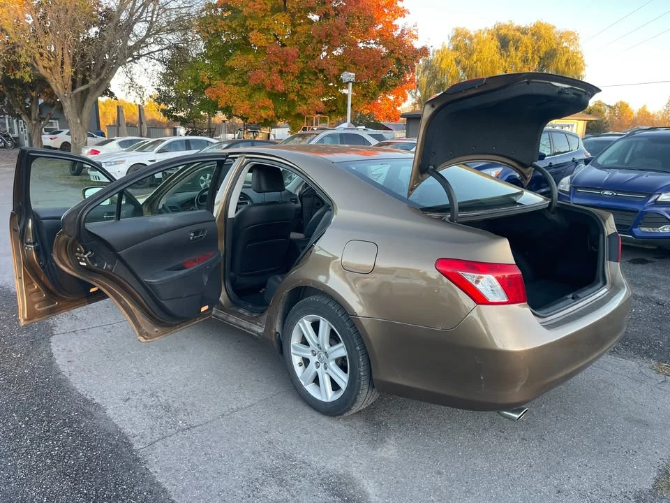 2007 Lexus ES 5th Gen - Image 16 of 17