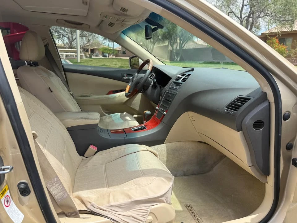 2007 Lexus ES 5th Gen - Image 9 of 10