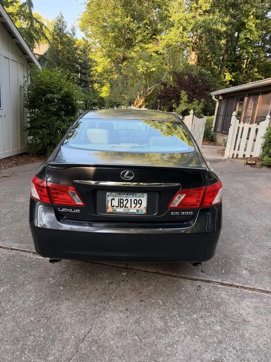 2007 Lexus ES 5th Gen - Image 4 of 16