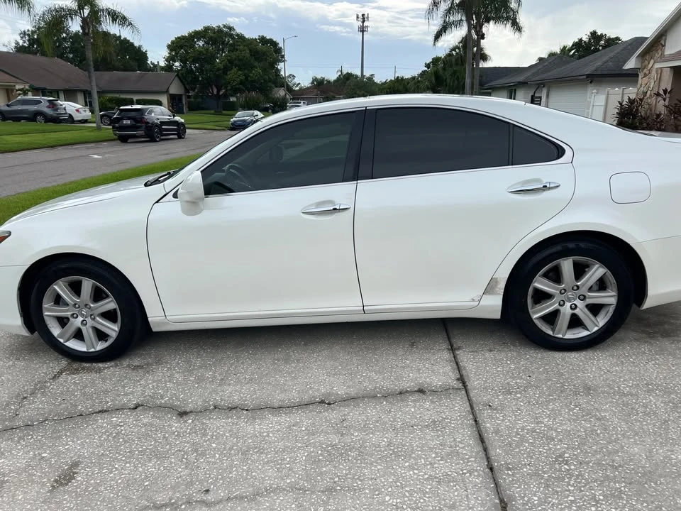 2007 Lexus ES 5th Gen - Image 2 of 14