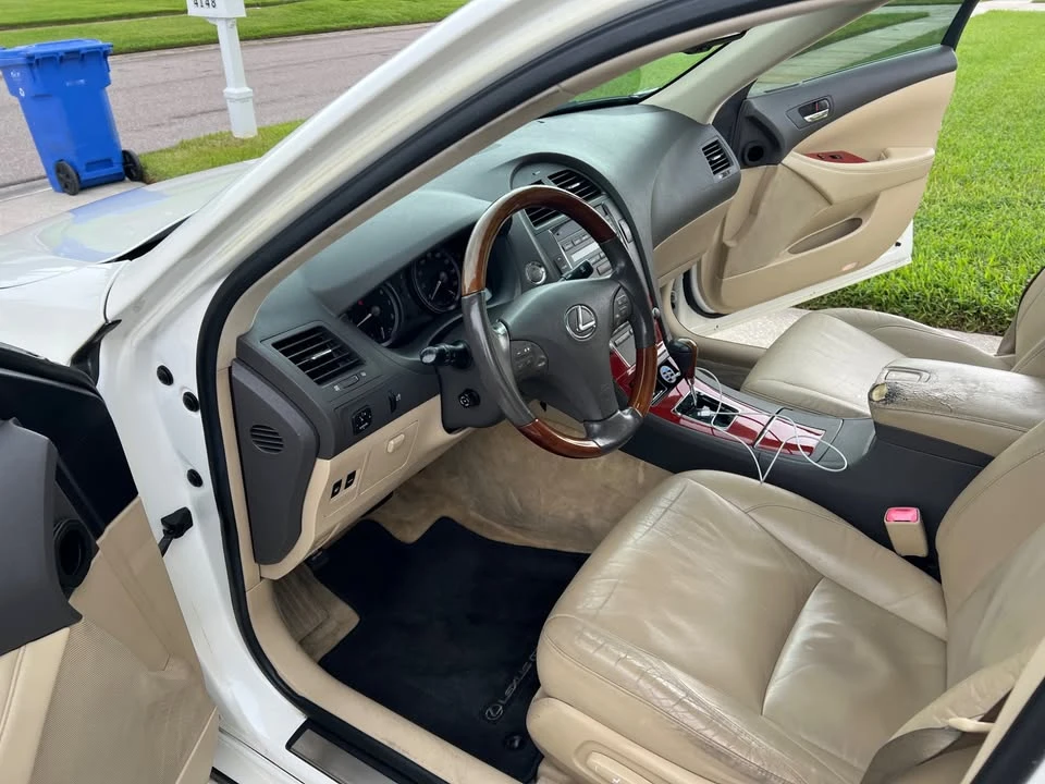 2007 Lexus ES 5th Gen - Image 10 of 14