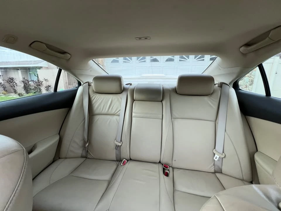 2007 Lexus ES 5th Gen - Image 13 of 14