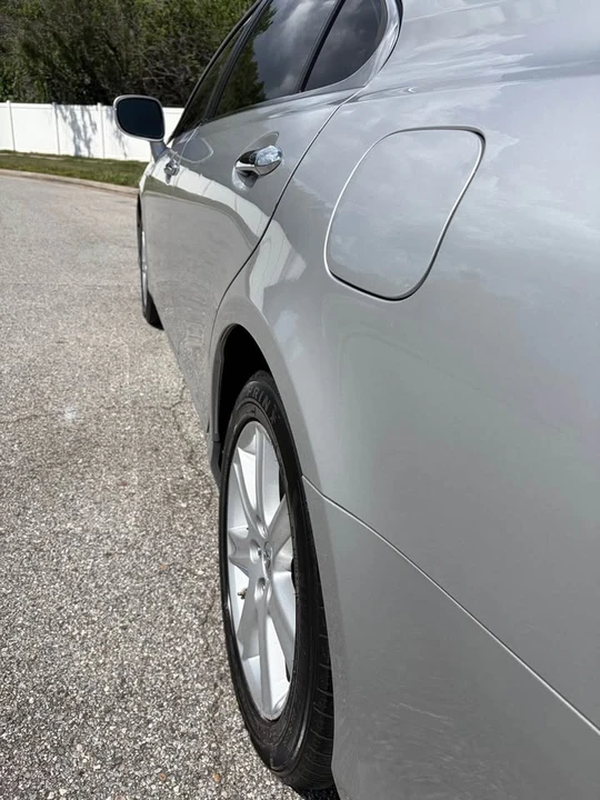 2007 Lexus ES 5th Gen - Image 5 of 10