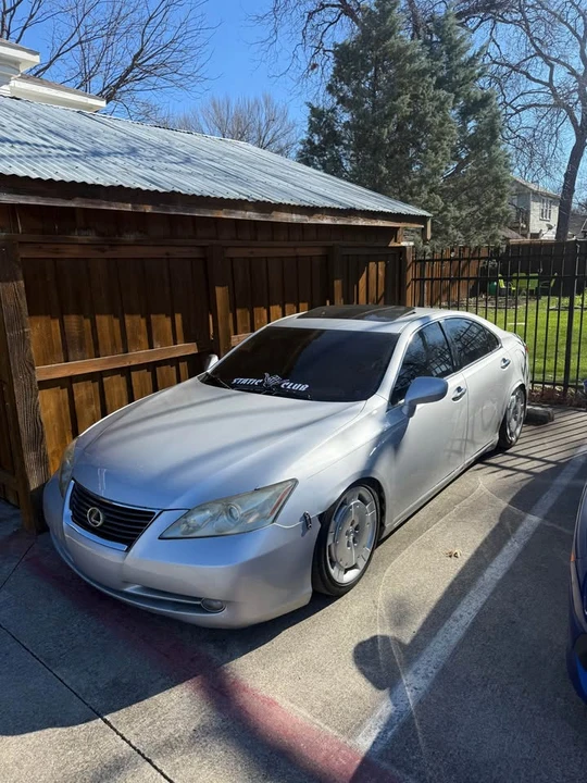 2007 Lexus ES 5th Gen - Image 2 of 4