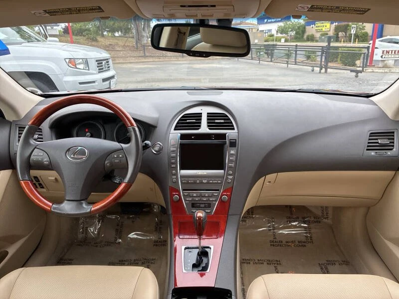 2007 Lexus ES 5th Gen - Image 12 of 14