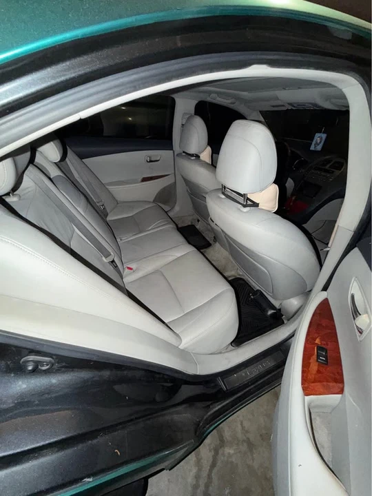 2007 Lexus ES 5th Gen - Image 5 of 10