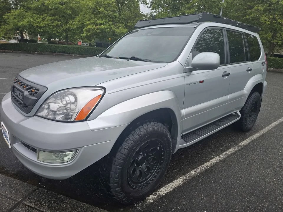 2007 Lexus GX 1st Gen - Image 2 of 13