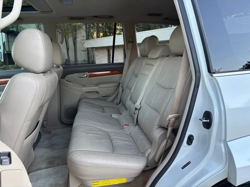 2007 Lexus GX 2nd Gen - Image 9 of 19