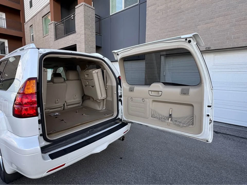 2007 Lexus GX 1st Gen - Image 3 of 16