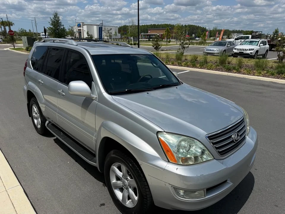 2007 Lexus GX 1st Gen - Image 11 of 19