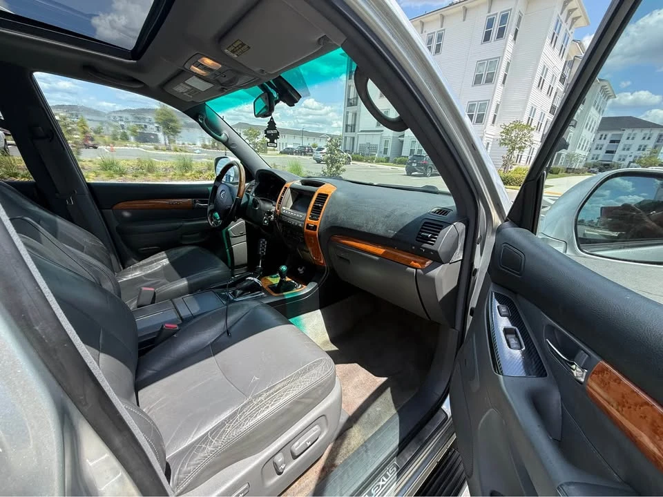 2007 Lexus GX 1st Gen - Image 4 of 19
