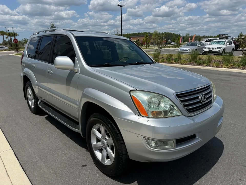 2007 Lexus GX 1st Gen - Image 9 of 19