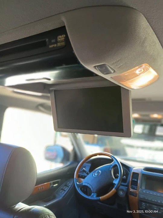 2007 Lexus GX 2nd Gen - Image 11 of 17