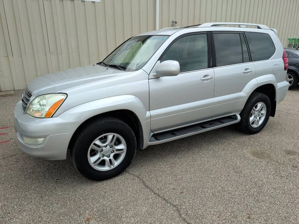 2007 Lexus GX 1st Gen - Image 2 of 20