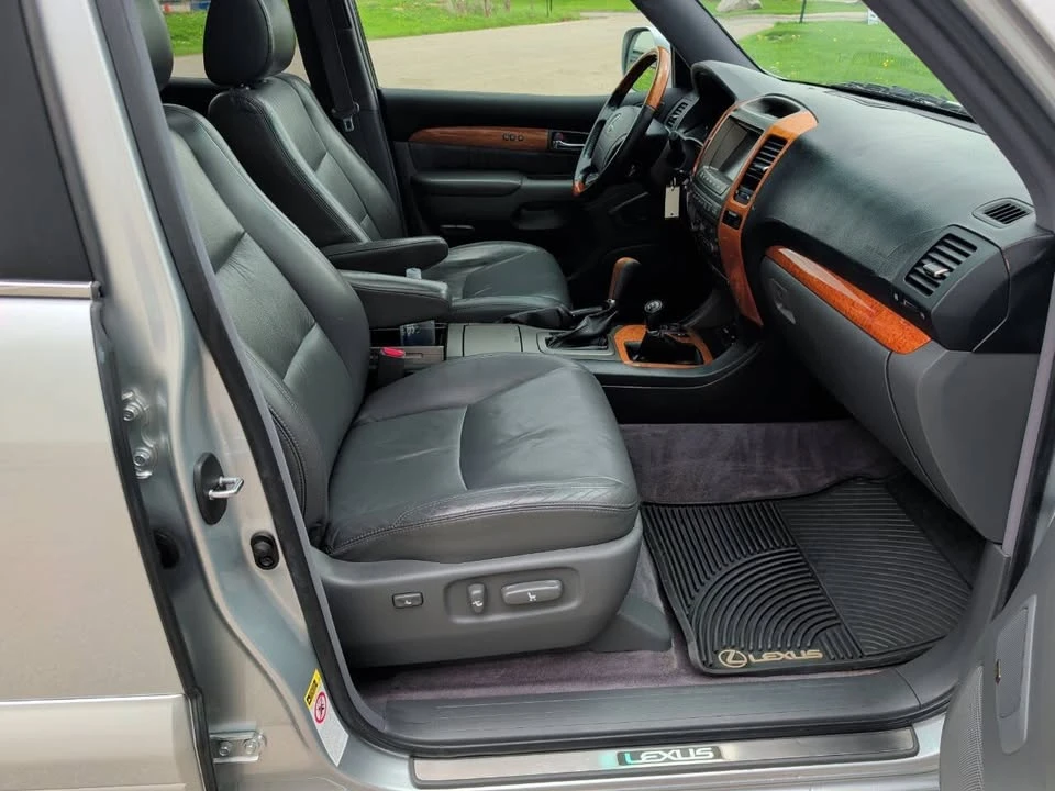 2007 Lexus GX 1st Gen - Image 19 of 20
