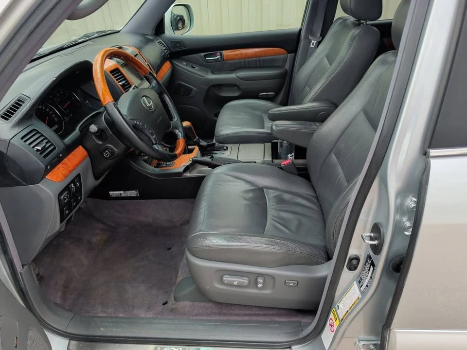 2007 Lexus GX 1st Gen - Image 14 of 20
