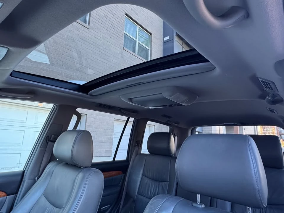 2007 Lexus GX 1st Gen - Image 15 of 20