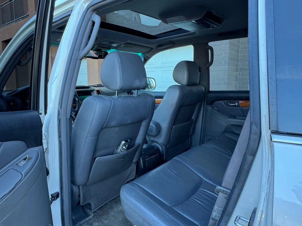 2007 Lexus GX 1st Gen - Image 17 of 20
