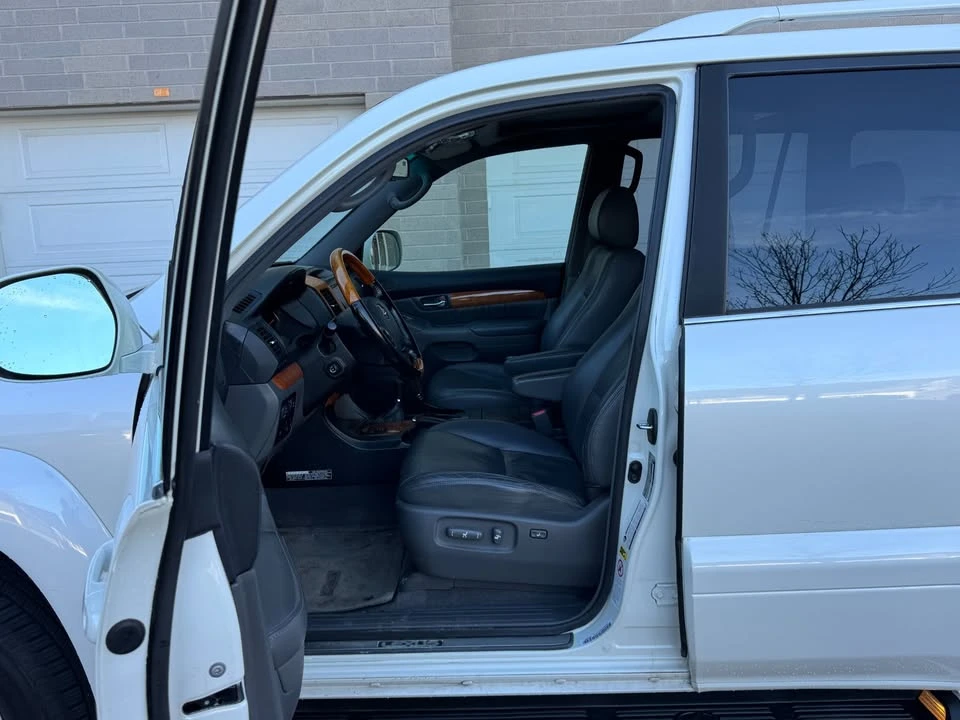 2007 Lexus GX 1st Gen - Image 8 of 20