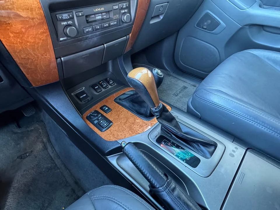 2007 Lexus GX 1st Gen - Image 13 of 20