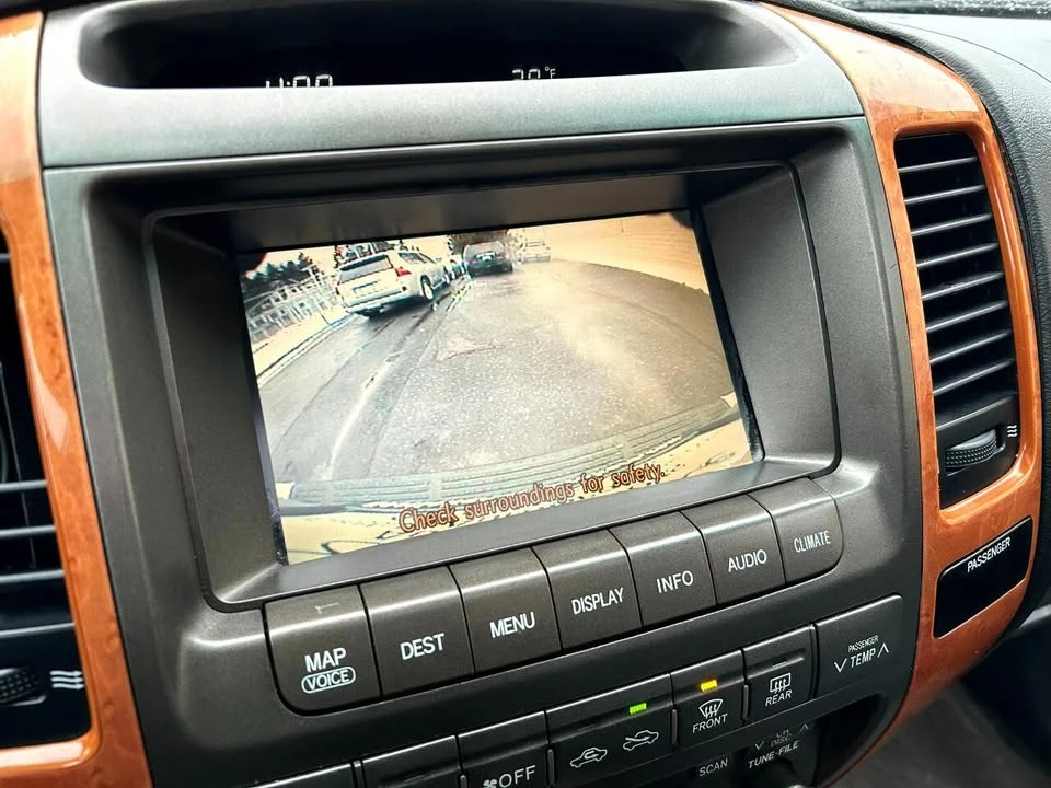 2007 Lexus GX 2nd Gen - Image 9 of 16