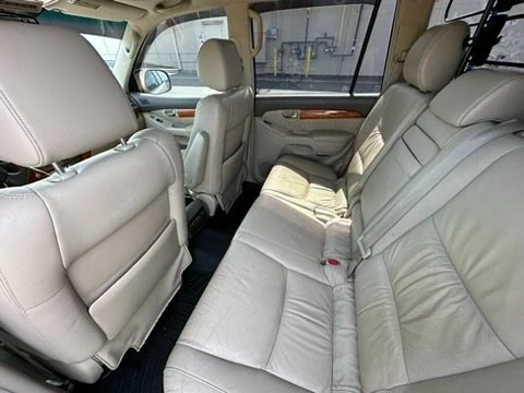 2007 Lexus GX 1st Gen - Image 6 of 16