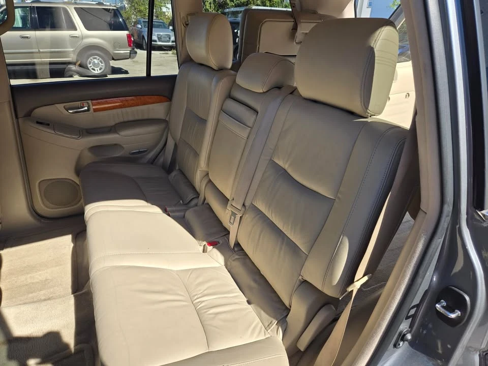 2007 Lexus GX 1st Gen - Image 11 of 14