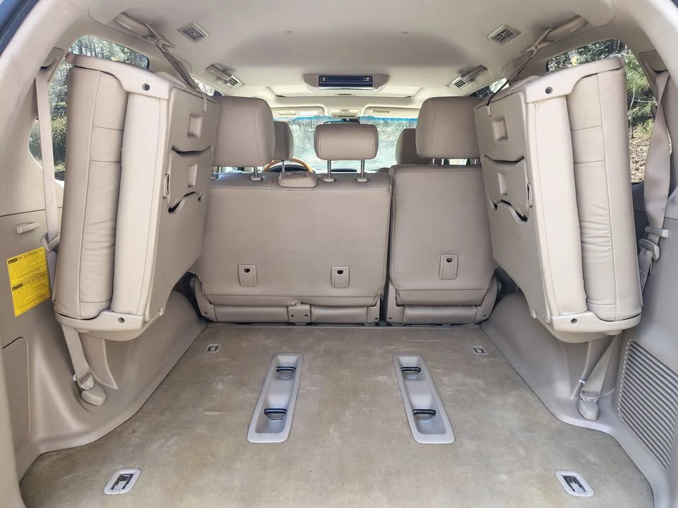 2007 Lexus GX 1st Gen - Image 6 of 10