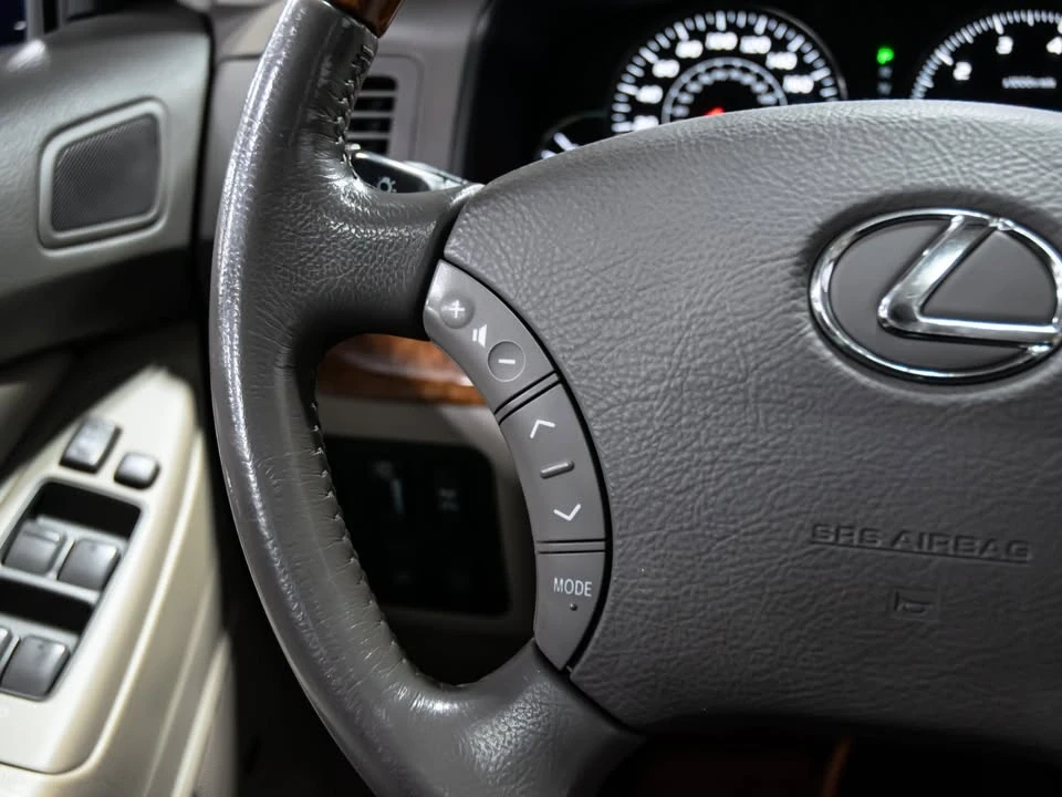 2007 Lexus GX 1st Gen - Image 14 of 17