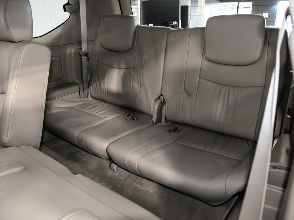 2007 Lexus GX 1st Gen - Image 9 of 17